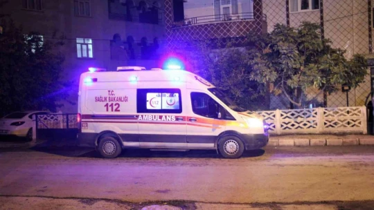 Gece yarısı facianın eşiğinden dönüldü: Yangına uykusunda yakalandı
