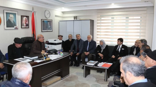 Başkan Adayı Akın'dan Elazığ İçin Emekli Evi Projesi