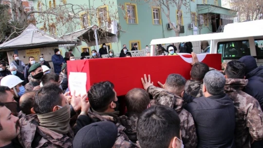 Kalbine yenik düşen Şehit Barak, son yolculuğuna uğurlandı