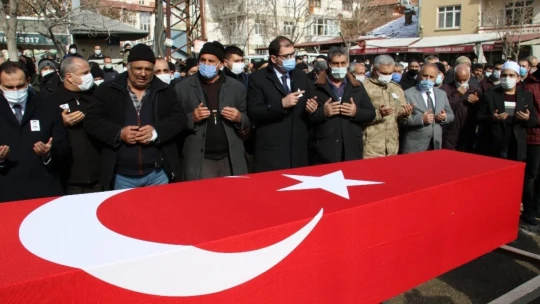 Kalbine yenik düşen Şehit Barak, son yolculuğuna uğurlandı