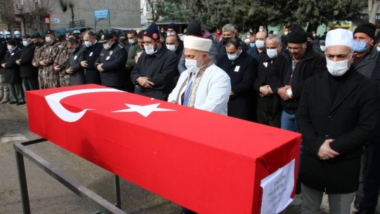 Kalbine yenik düşen Şehit Barak, son yolculuğuna uğurlandı