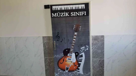 Karakoçan'da müzik sınıfı açıldı