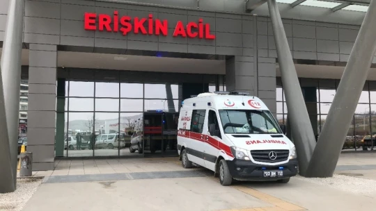 Kocasının bıçakladığı 1 çocuk annesi, polis merkezine sığındı