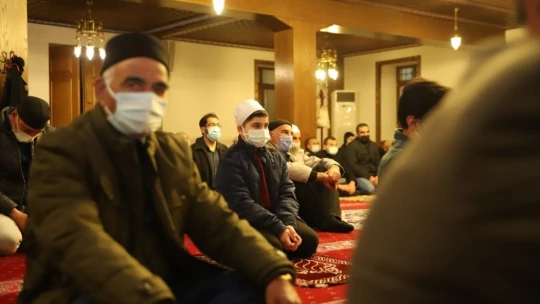 Miraç Kandili'nde eller semaya açıldı