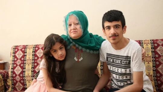 Özel çocuklarına devletin desteğiyle hem anne, hem baba oldu