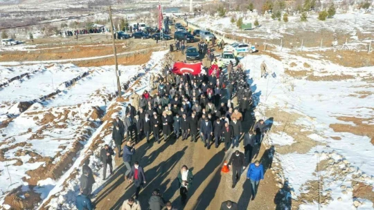 Şehit kahraman polis Fethi Sekin, vefatının 5'inci senesinde kabri başında anıldı