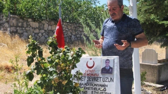 Şehit oğlunun anısına, 2 bin 500 fidanla orman oluşturdu