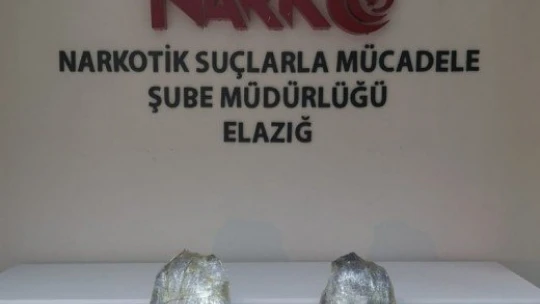 Şüpheli araçta 10 kilo uyuşturucu ele geçirildi: 2 gözaltı