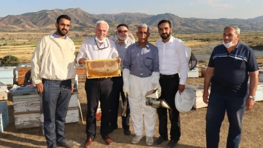 TAB Başkanı Şahin: 'Geven balı Türkiye'nin Avrupa'ya açılan penceresi olacaktır'