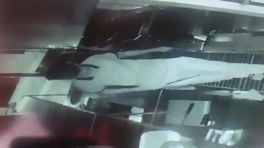 Tantuni Salonuna Giren Hırsız, 2 Bin Lira Çaldı
