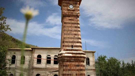 Tarihi Maden Hükümet Konağının restorasyon çalışmaları devam ediyor