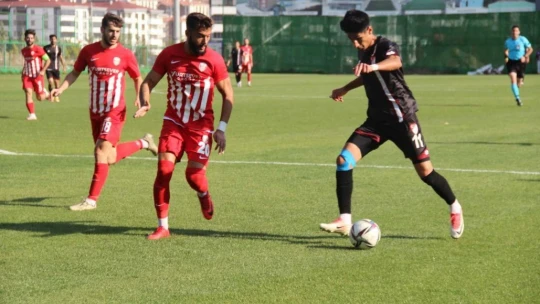 Elazığspor İlk Galibiyetini Aldı , Elazığspor: 2 - Karaman Belediyespor: 0