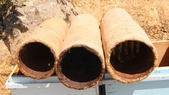 Elazığ'da Toprak Kovanda Üretilen Bal Büyük İlgi Görüyor