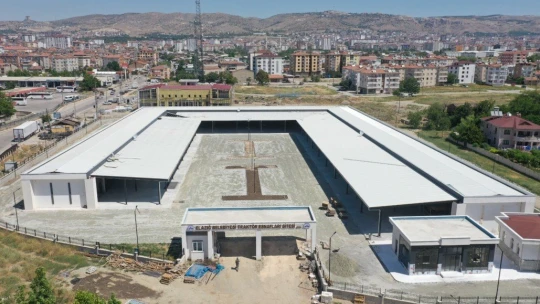 Traktör Esnafı Sitesinde çalışmalar tamamlanmak üzere