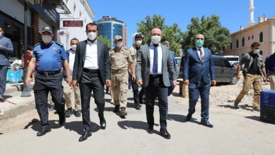 Vali'ye 'Bugün olmaz gelemem misafirim var' cevabı gülümsetti