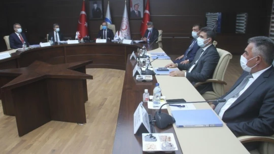 Vali Yırık'Katkı sağlayacak yatırımların değerlendirilmesi gündemimizde'