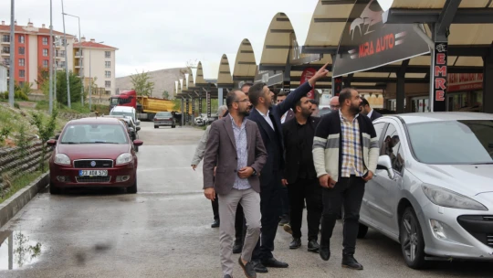 Başkan, Işıkver Yağışlar Sonrası Etkilenen Galericiler Sitesinde İncelemede Bulundu