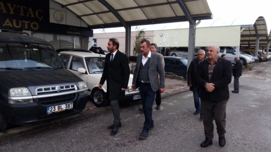 CHP İl Başkanı Duran, Galericiler Sitesinde Faaliyet Gösteren Esnaflarla Bir Araya Geldi