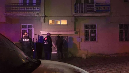 Kulakları Ağır Duyan Yaşlı Çift Yakınlarını Korkuttu