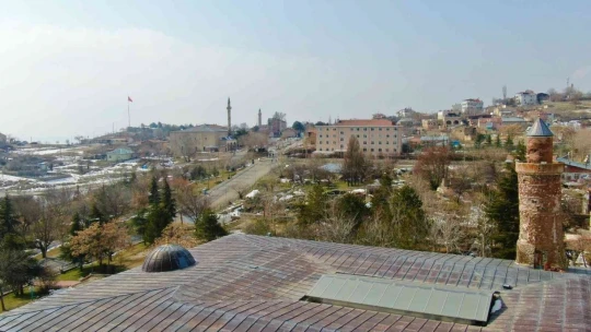 Yerli ve yabancı turistler Elazığ'a gelince bu minareyi görmeden dönmüyor