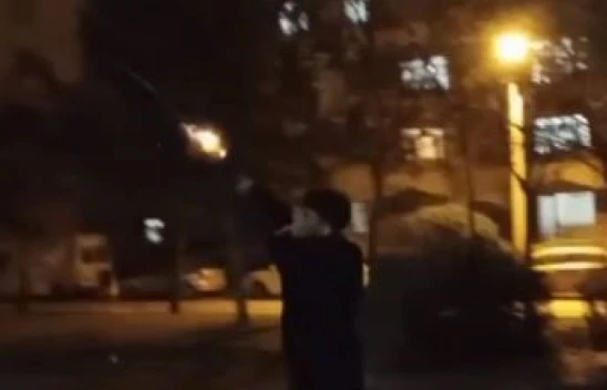 Nerde Bu Benim Diyen Abiler, Diyerek Havaya Ateş Açtı