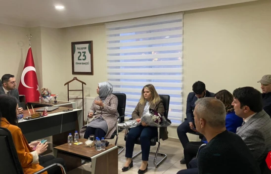 AK Parti Kadın Kollarından ELMİYAD'da Ziyaret