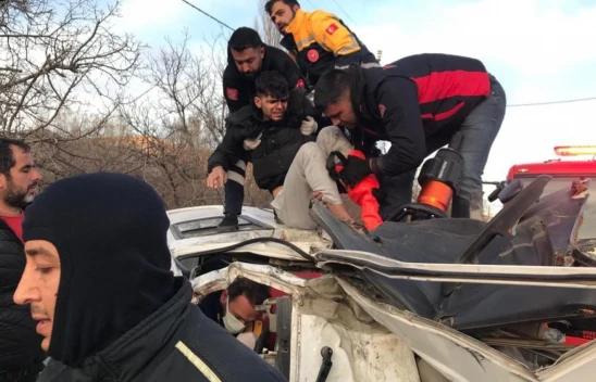 Elazığ İtfaiyesi Rekor Müdahale Sayısıyla Dikkat Çekti: 11 Ayda 1.556 Operasyon!