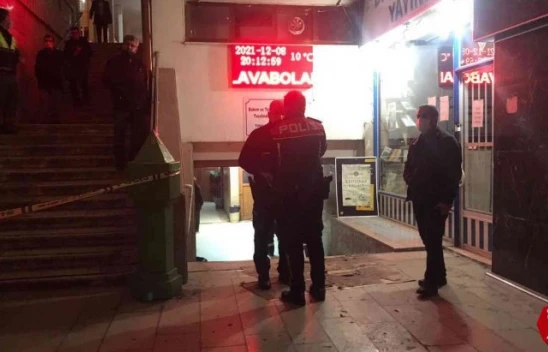 İzzetpaşa Cami Tuvaletinde, Feci Ölüm