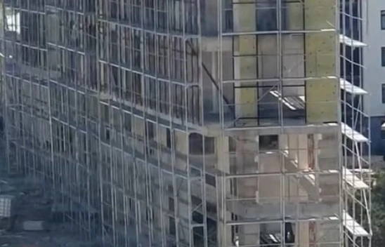 Elazığ'da Önlemsiz Çatı Çalışması Yürekleri Ağızlara Getirdi