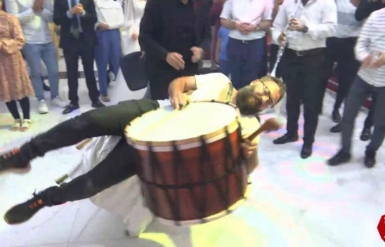 Çılgın Davulcu Elazığ'da Kendinden Geçti