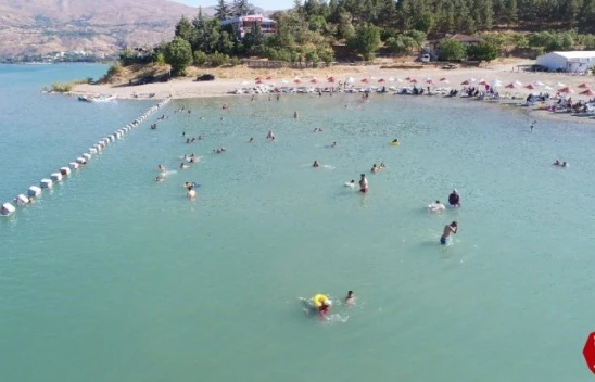 Doğunun Gizli Denizi Hazar'da Hafta Sonu Yoğunluğu