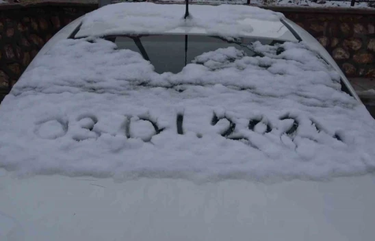 Elazığ'a yeni yılın ilk karı düştü