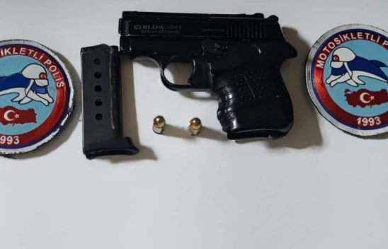 Elazığ'da 2 adet ruhsatsız tabanca ele geçirildi