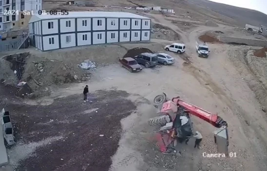 Elazığ'da 2 gencin hayatını kaybettiği feci kazanın görüntüleri ortaya çıktı