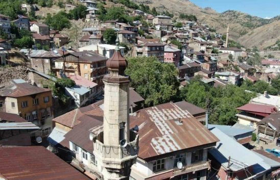 Maden'de 200 yıllık Cami-i Kebir turizme kazandırılmayı bekliyor