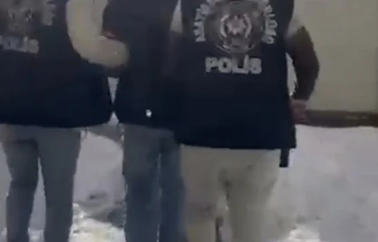 Elazığ'da 23 Yıl 5 Ay Hapisle Aranan Şahıs Kıskıvrak Yakalandı