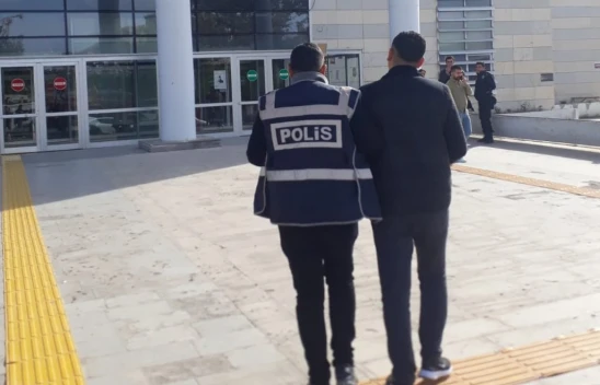 Elazığ'da 35 yıl kesinleşmiş hapis cezası bulunan 3 zanlı tutuklandı