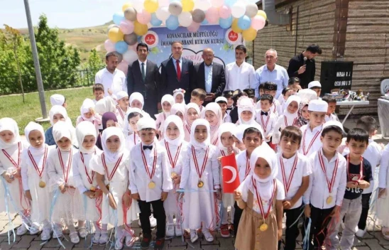Elazığ'da 4-6 yaş Kur'an kursları kapanış programı düzenlendi