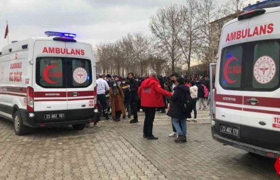 Şehit Cuma Dağ Ortaokulunda 50 Öğrenci Hastanelik Oldu