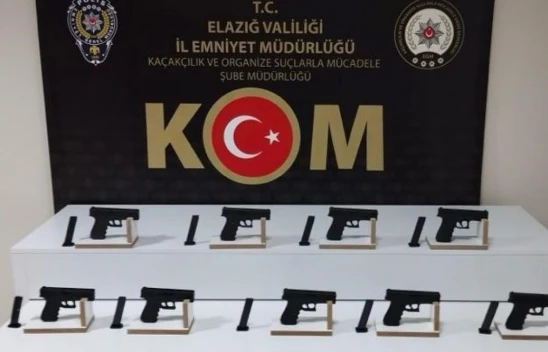 Elazığ'da 9 adet ruhsatsız tabanca ele geçirildi: 1 tutuklama