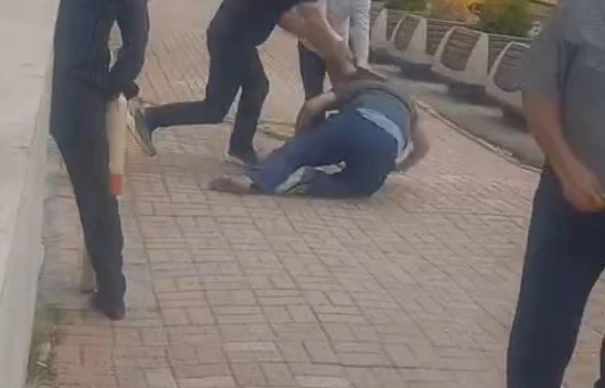 Elazığ Adliyesi Önünde Yumruklu Kavga! O Anlar Kamerada