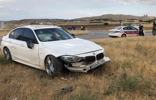 Yine aynı yerde yarım saat arayla ikinci kaza, 4 yaralı