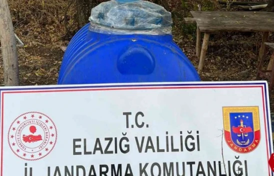 Elazığ'da bin litre kaçak şarap ele geçirildi