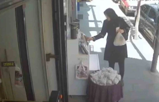 Elazığ'da bir kadın, orcik çalarken güvenlik kamerasına yakalandı