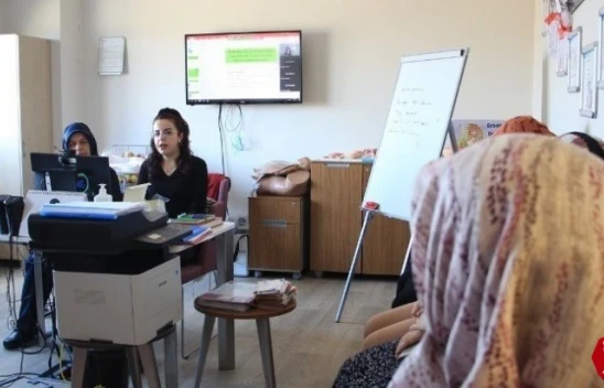 Elazığ'da depremzede anne ve anne adaylarına psikososyal destek eğitimi