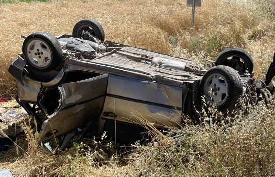 Elazığ'da Devrilen Otomobildeki 6 Kişi Yaralandı