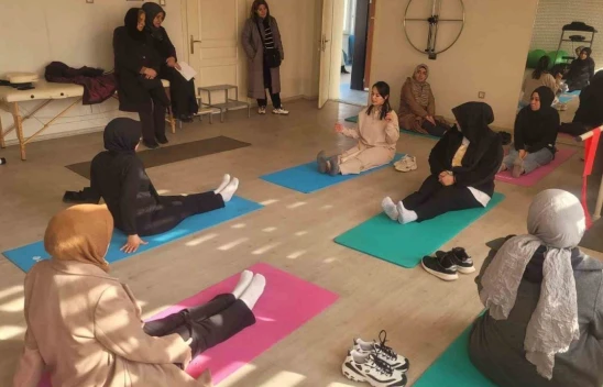 Elazığ İl Sağlık Müdürlüğü'nden Vatandaşlara 'Diz Okulu' Programı