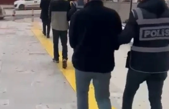 Elazığ'da Dolandırıcılık Operasyonu: 4 Şüpheli Tutuklandı