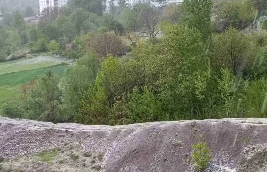 Elazığ'da dolu yağışı etkili oldu