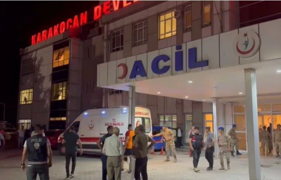 Karakoçan'da düğün salonunda bıçaklı kavga: 3 yaralı